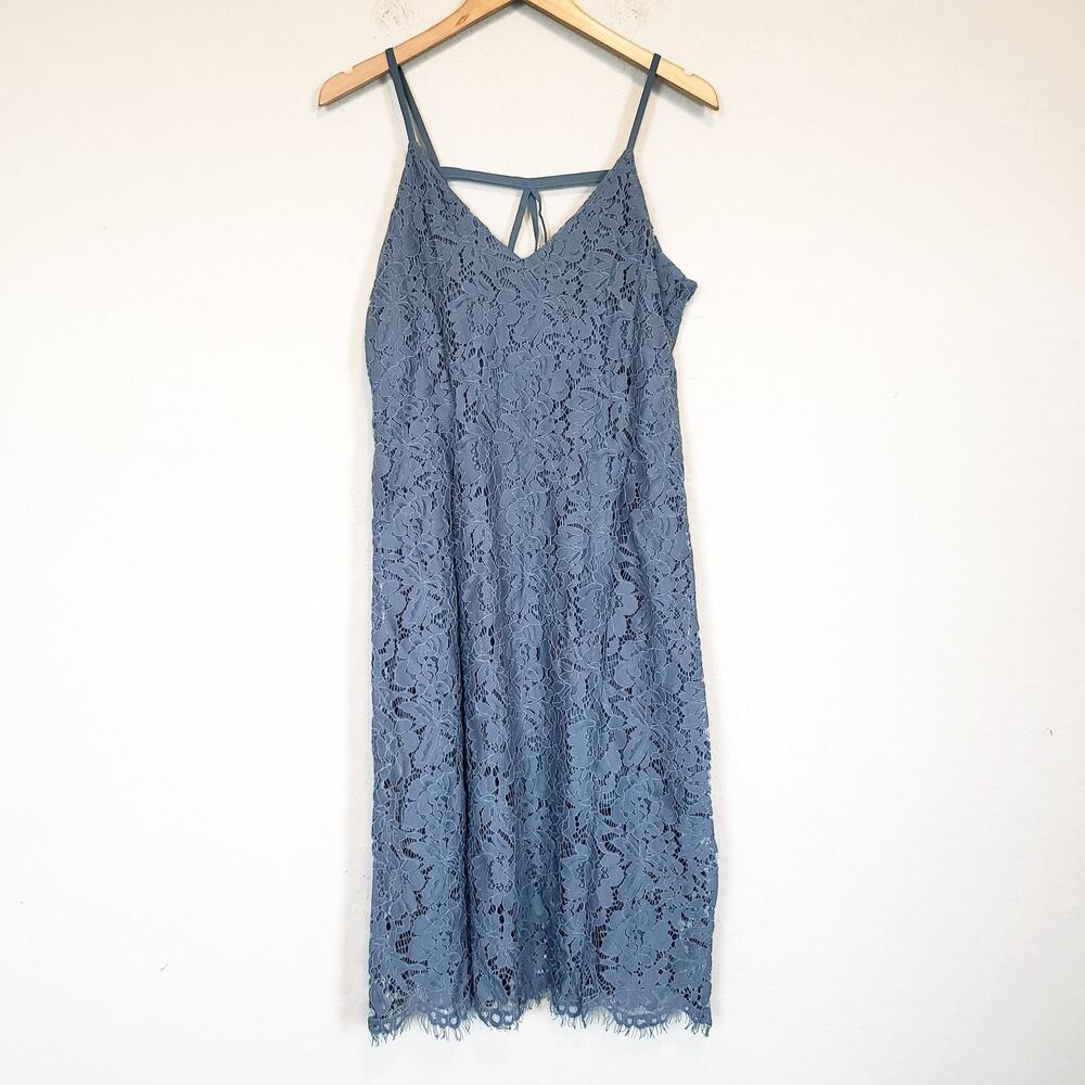 Chaser Grey Vintage Lace T Strap Back Dress Women's Medium Romantic Date‎ Night